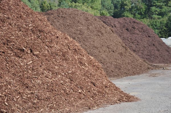 Brown Mulch Delivery in Fayetteville
